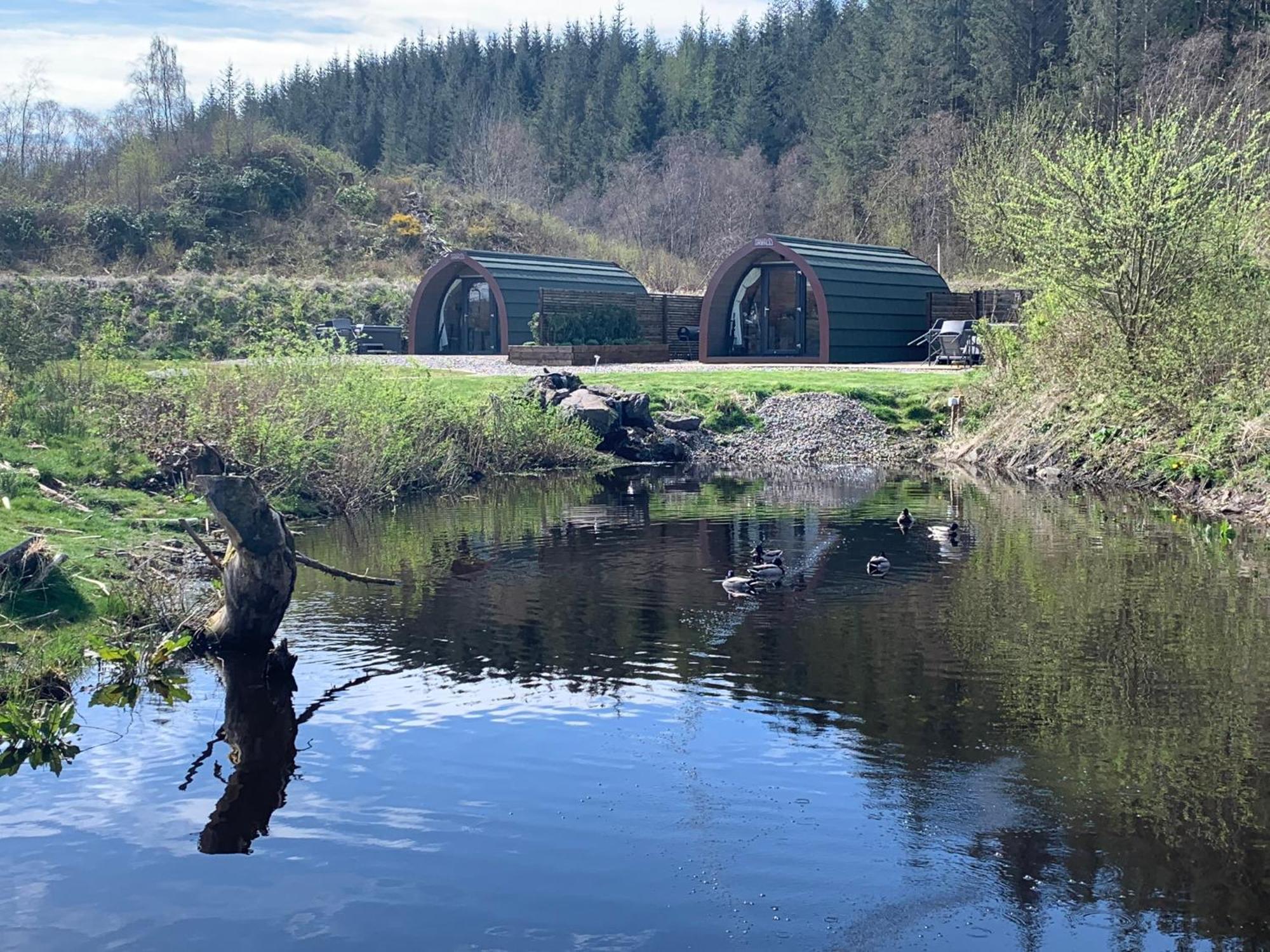 Red Squirrel Pod With Hot Tub Vila Oban Exterior foto